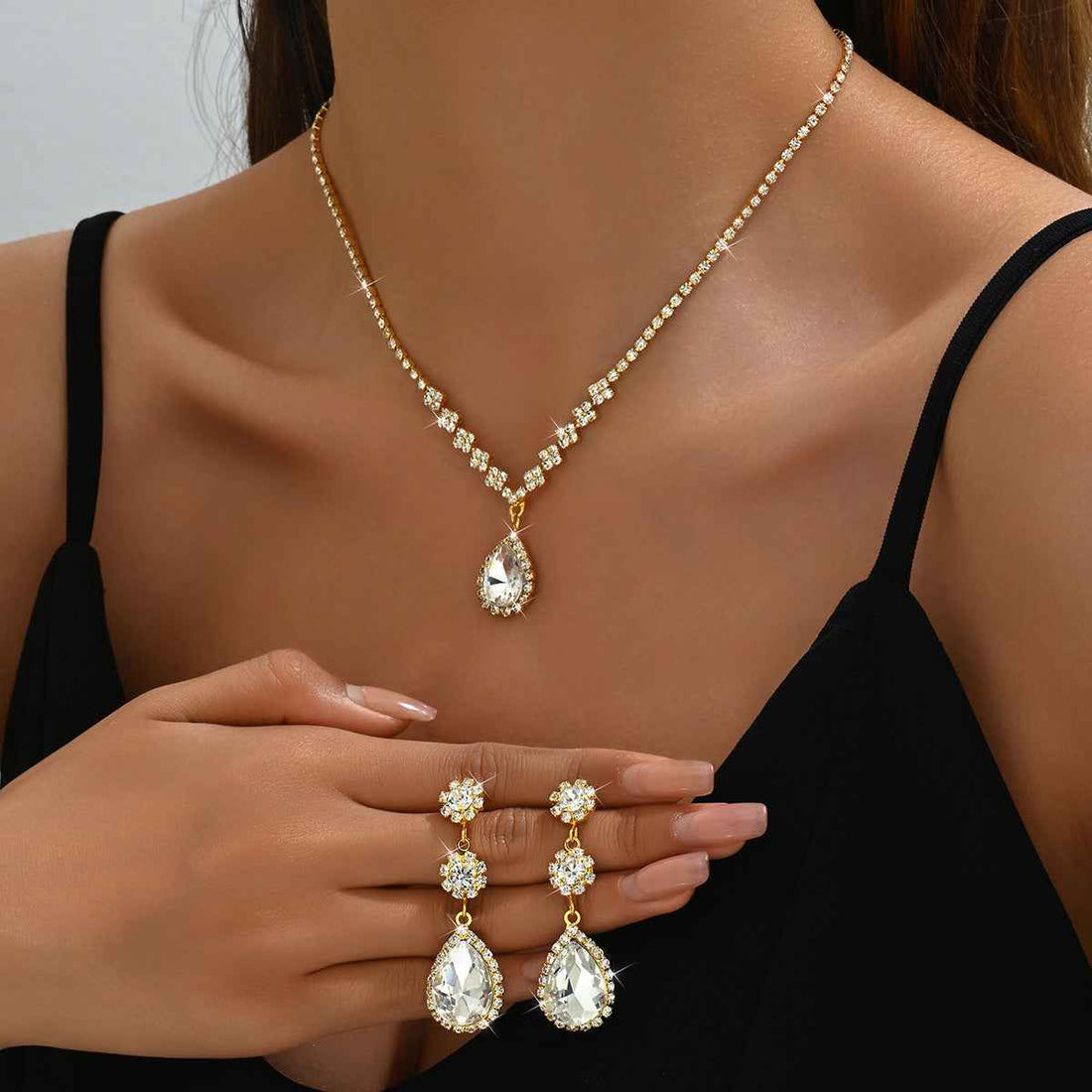 Cross-Border Bridal Wedding Photography Jewelry Fashion Claw Chain Water Drop Glass Crystal Necklace Earrings Bracelet Set